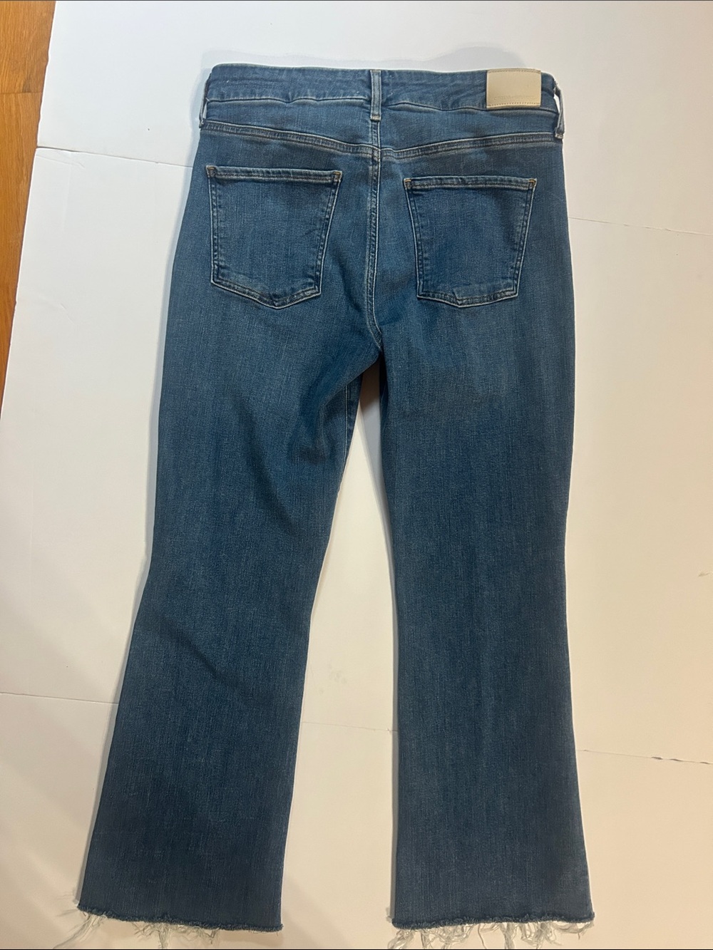 Citizens of humanity, Isola Raw Hem Crop Straight Leg Jeans size 30 - Picture 4 of 5